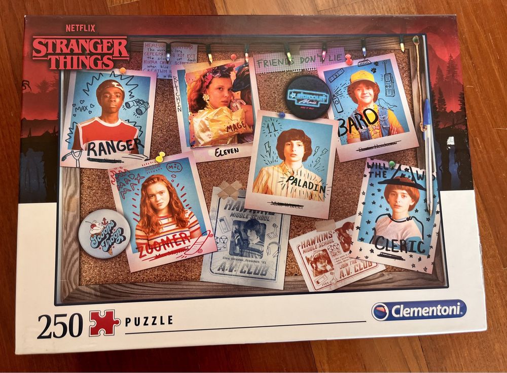 Puzzle , Clementoni , Stranger Things , 250 sztuk