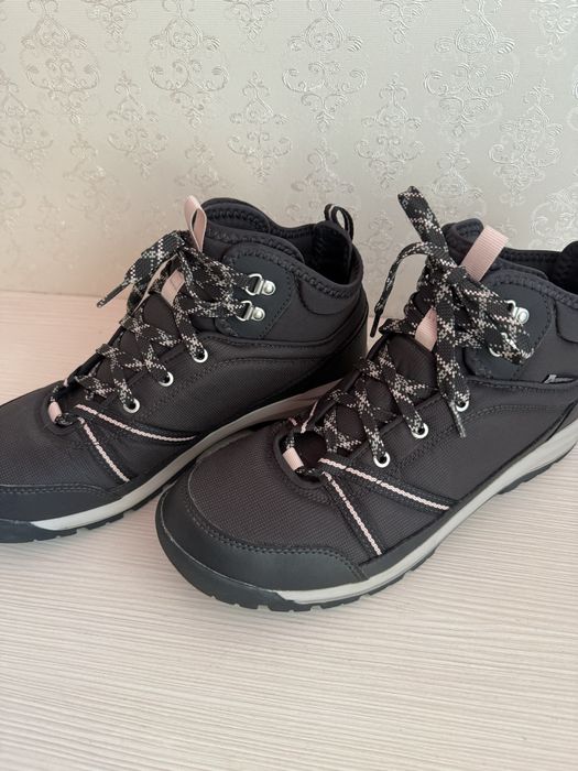 Ботинки менбранные Quechua 41