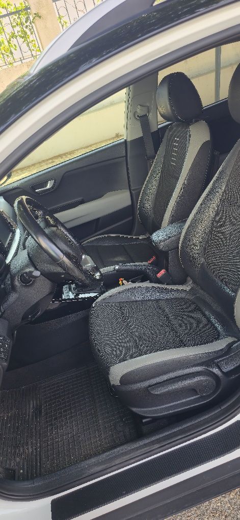 Kia Stonic 1.0 T-GDi Dct