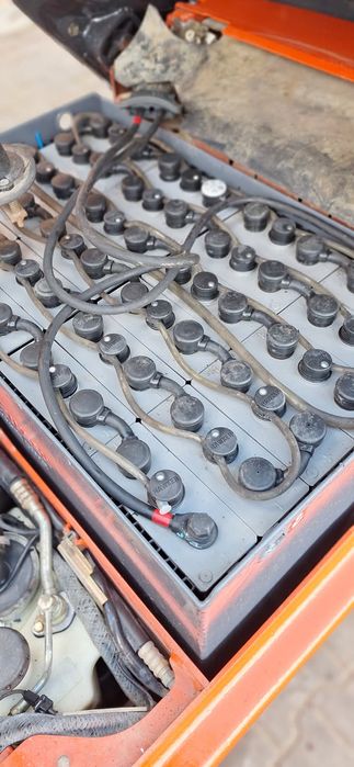 wózek widłowy elektryczny Linde E14