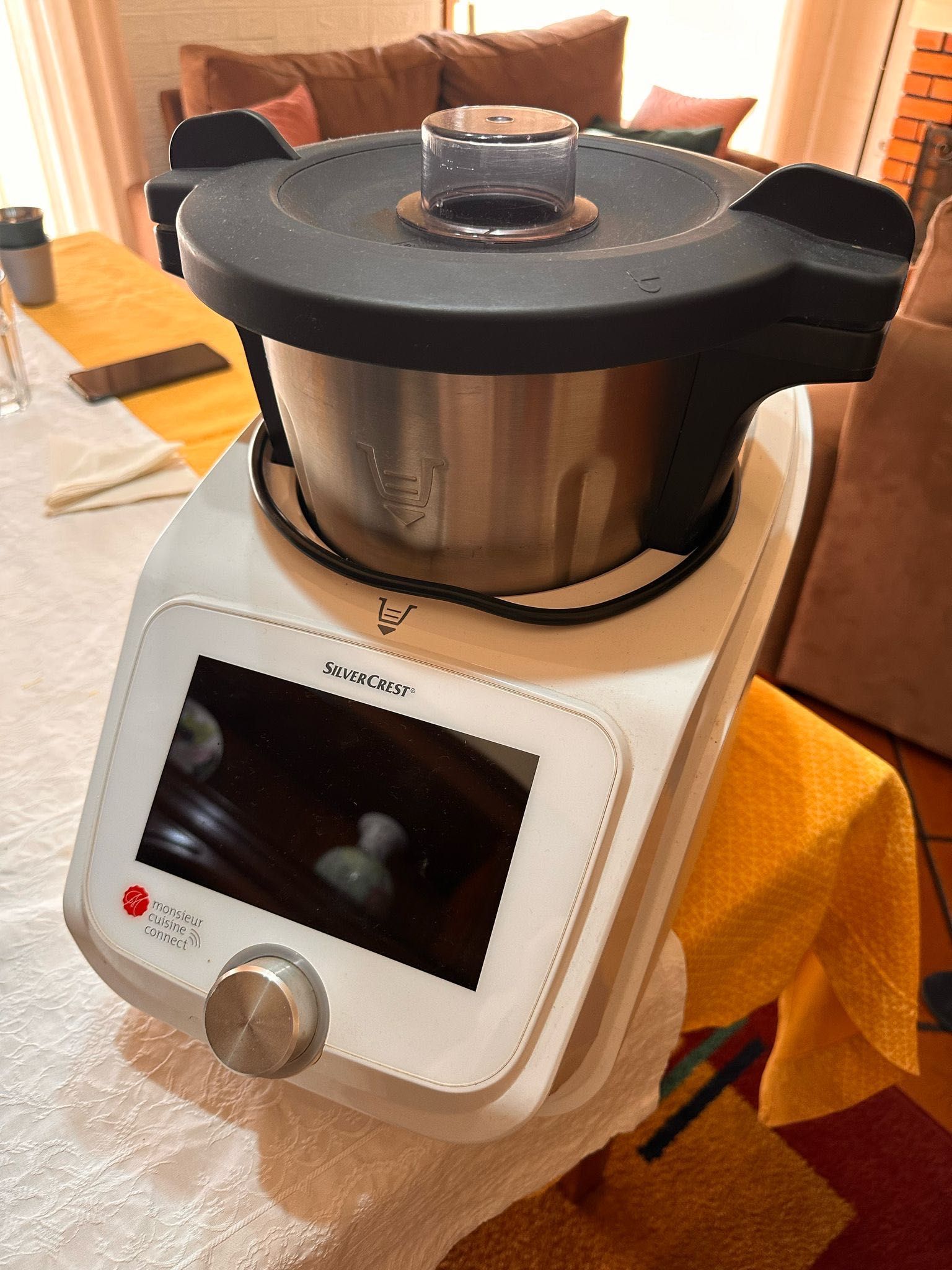 Monsieur cuisine connect - como novo