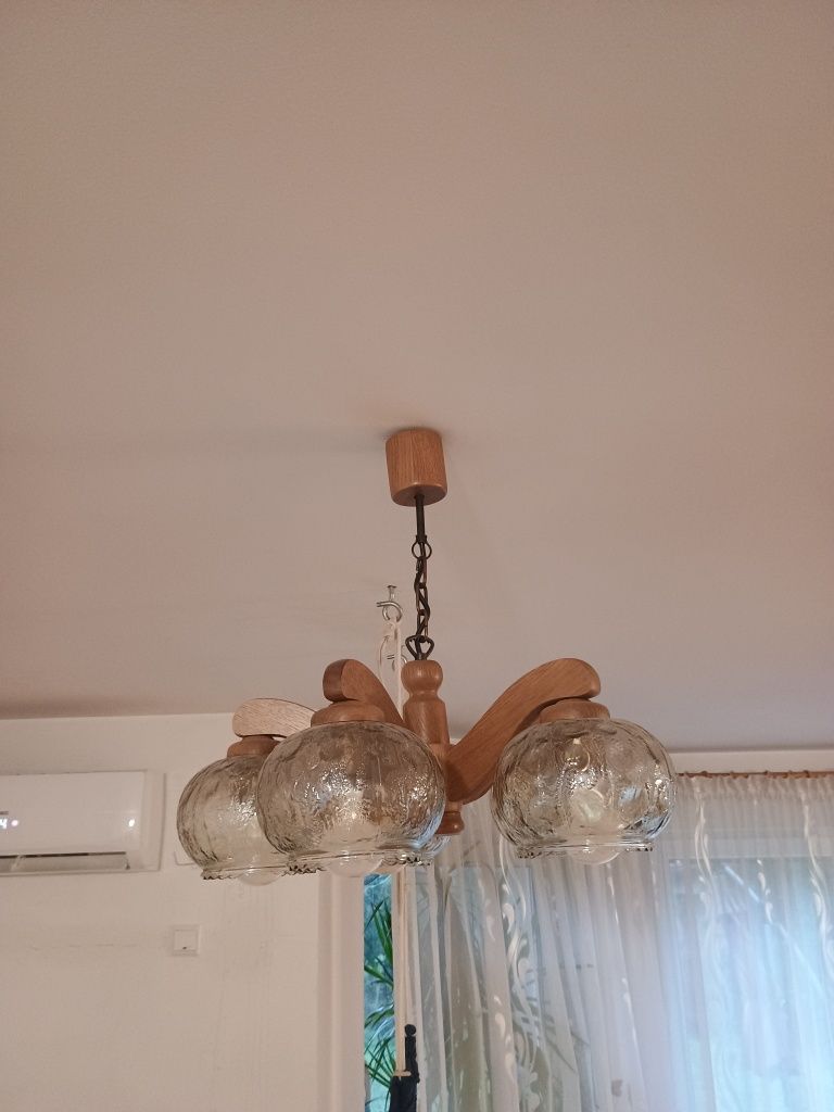 Żyrandol bębowy. Stary, solidny.