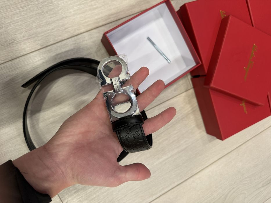 Ремень Ferragamo Gancini Leather Belt