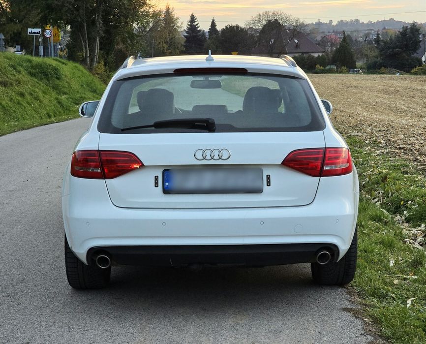 Audi A4B8 LIFT 3.0TDI Automat~Skóra~Nawigacja~Zadbana~Alufelgi~