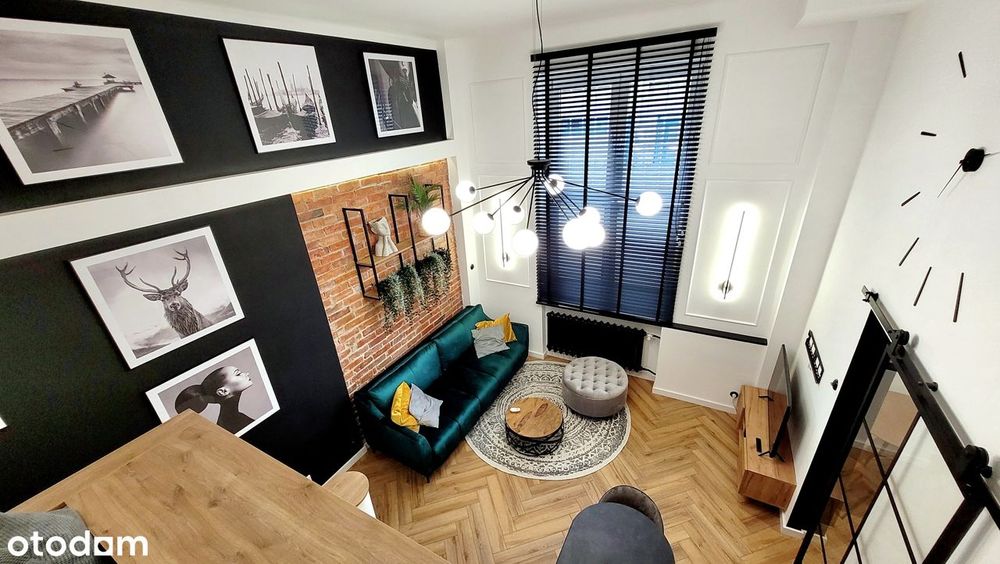 Na Wynajem: 2 pokoje + 2antresole - LOFT - ul. Chmielna  BEZPOŚREDNIO