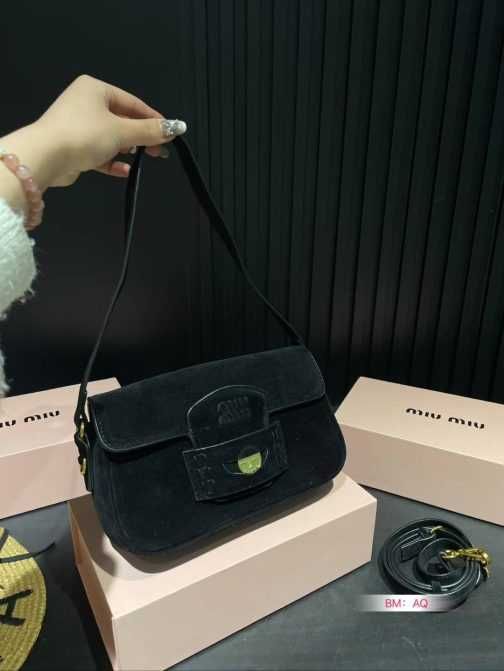 Miu Torebka  damska torba, skora 100244
