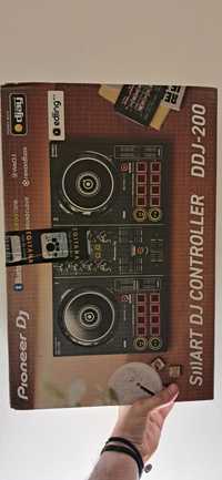 Controlador Pioneer DDJ-200