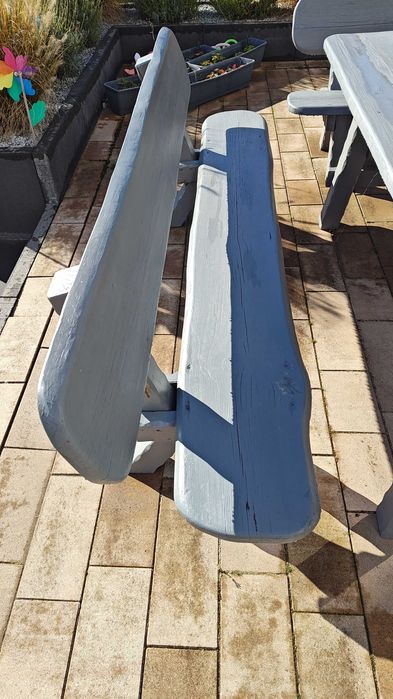 Zestaw mebli ogrodowych – stół + 3 ławki (215 x 100 cm)