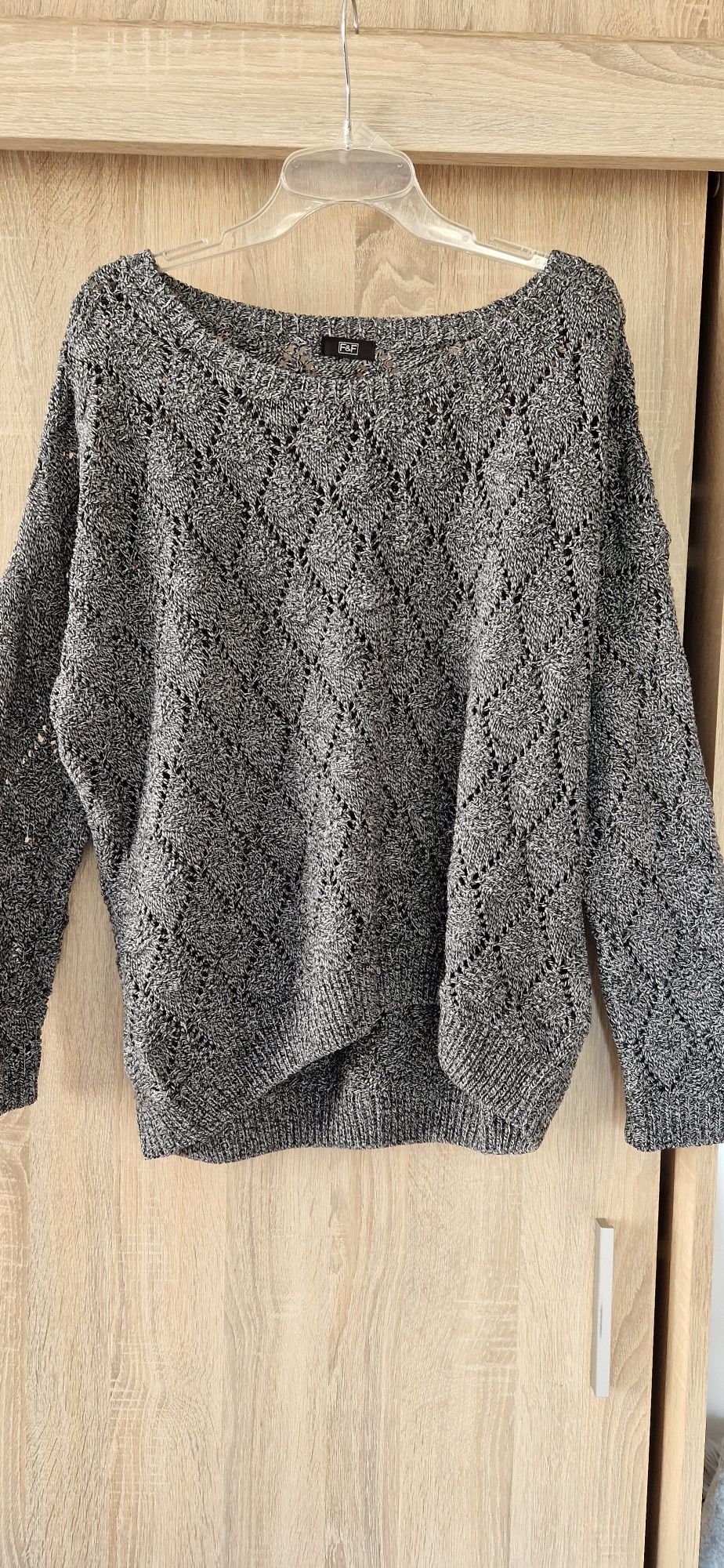 Sweter azurowy F&F  Xl