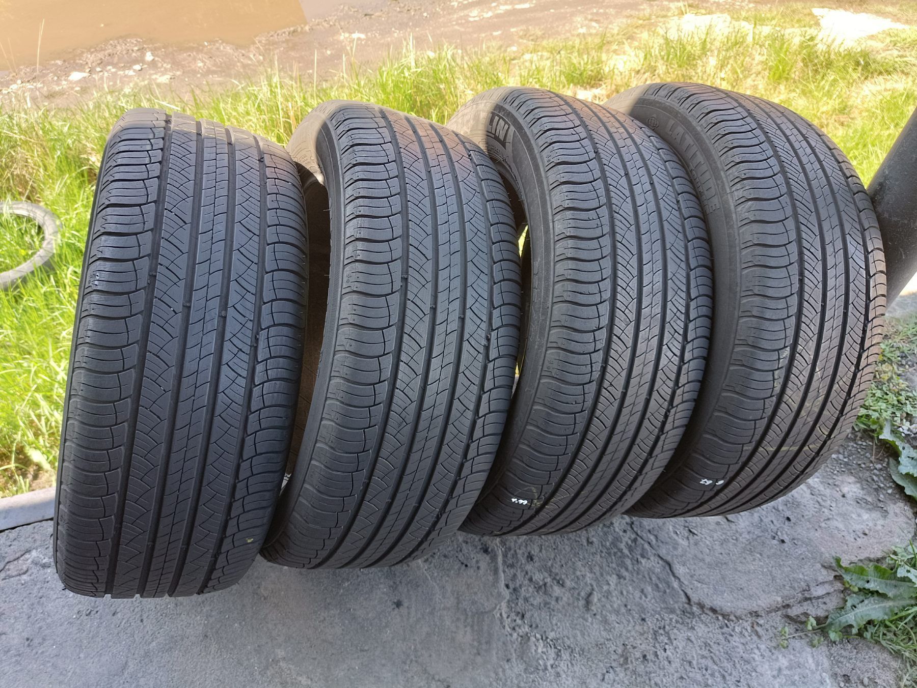 Літні шини Michelin 235/55 R17 резина Р17