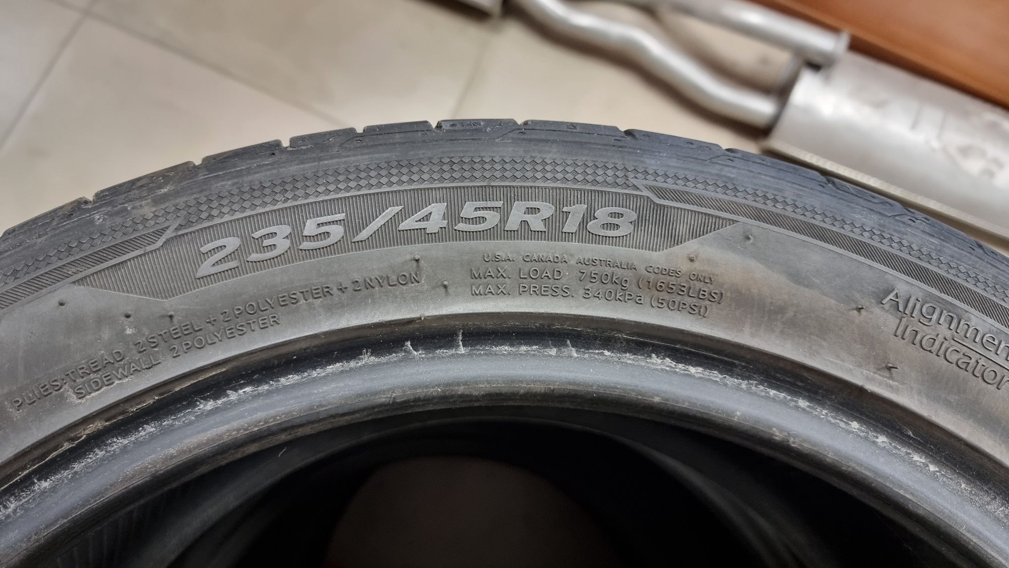 Летняя шина Kumho 235/45 R18