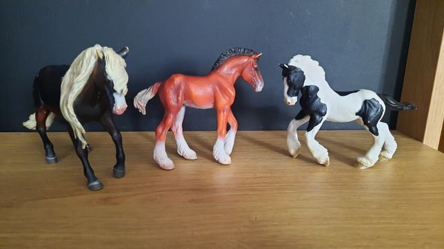 Trzy konie Schleich collecta