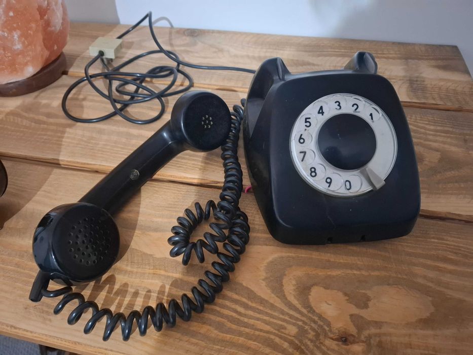 Telefon stacjonarny PRL