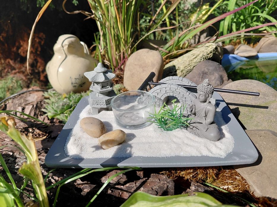 Сад камней - подсвечник