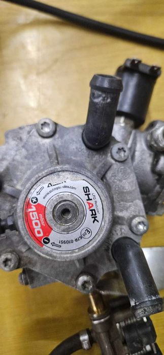 Продам  газовий редуктор Shark 1500s  в гарному стані