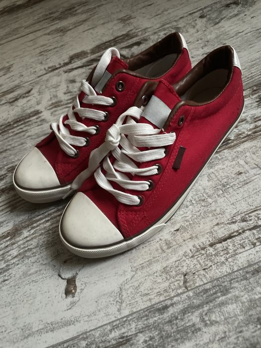 Кеди червоні унісекс 39р