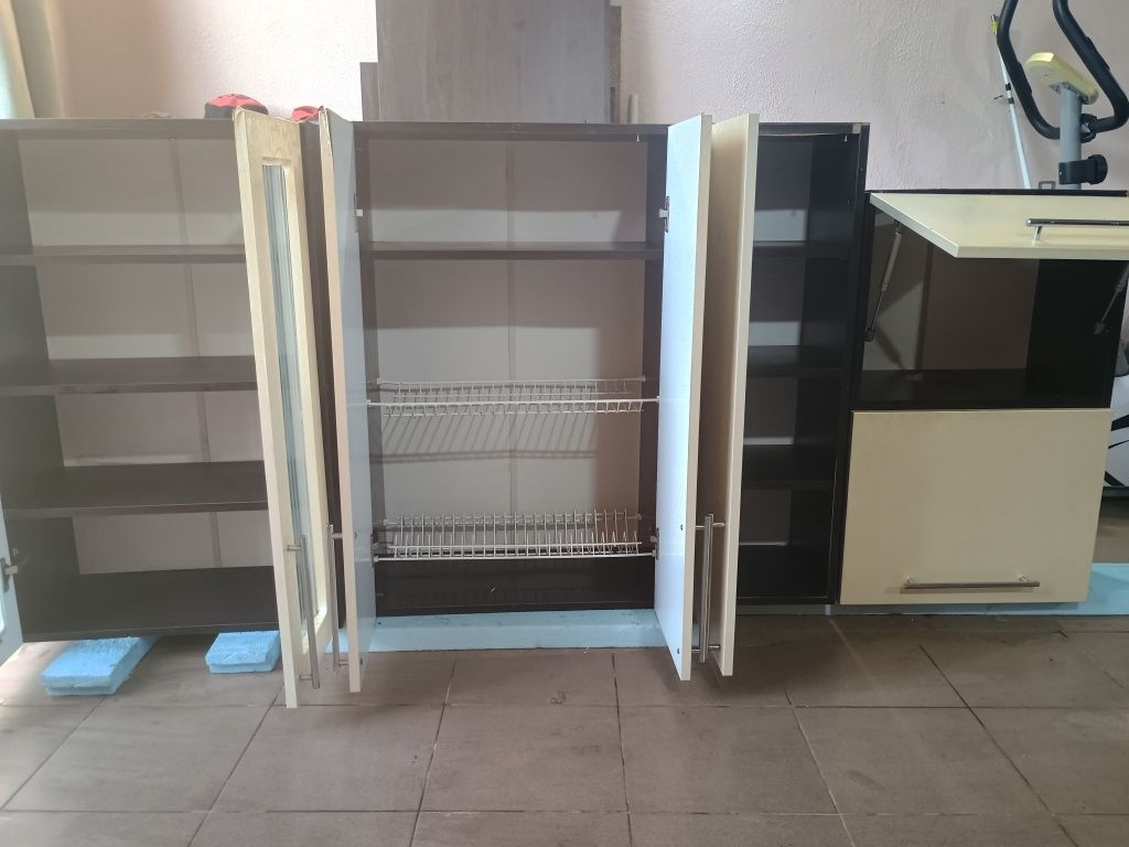Продам кухню 2метра