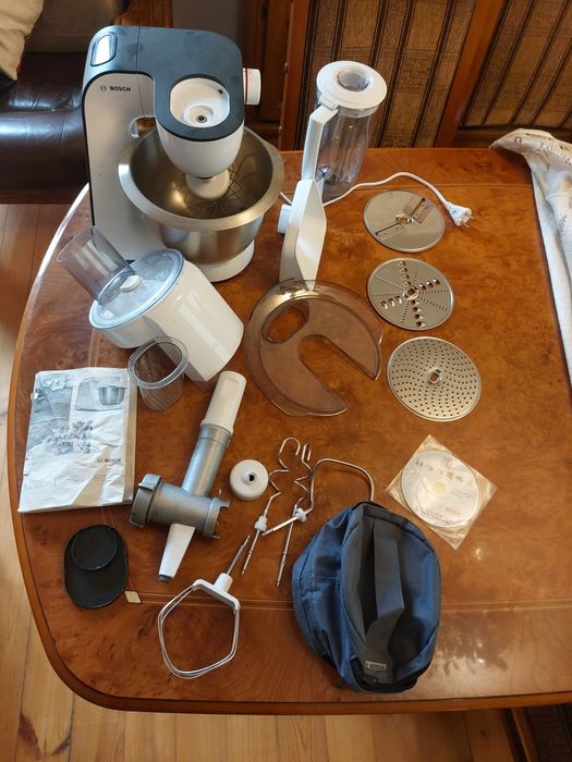 Robot planetarny Bosch Mum50112