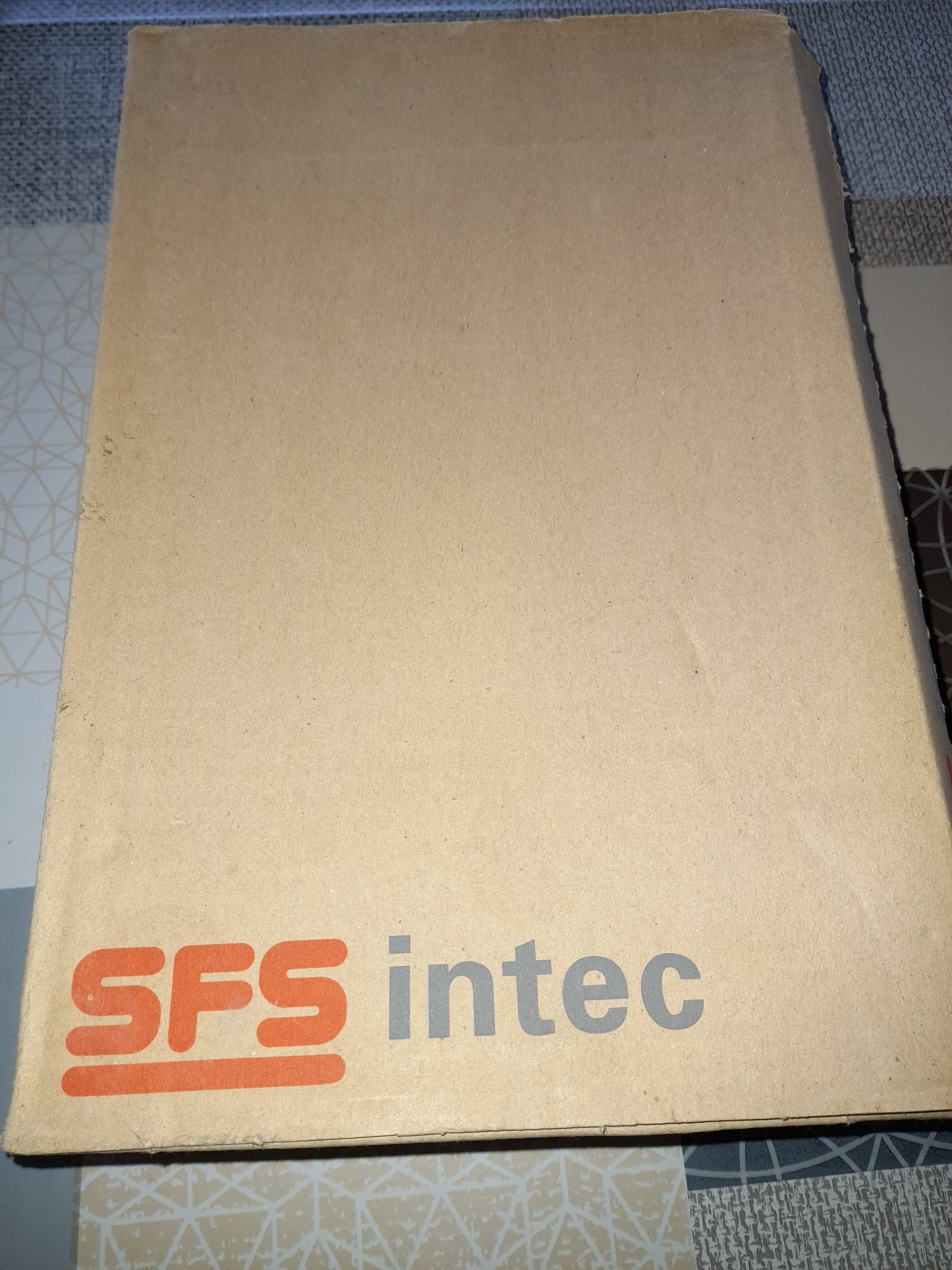 SDT5-A19 marca SFS intec