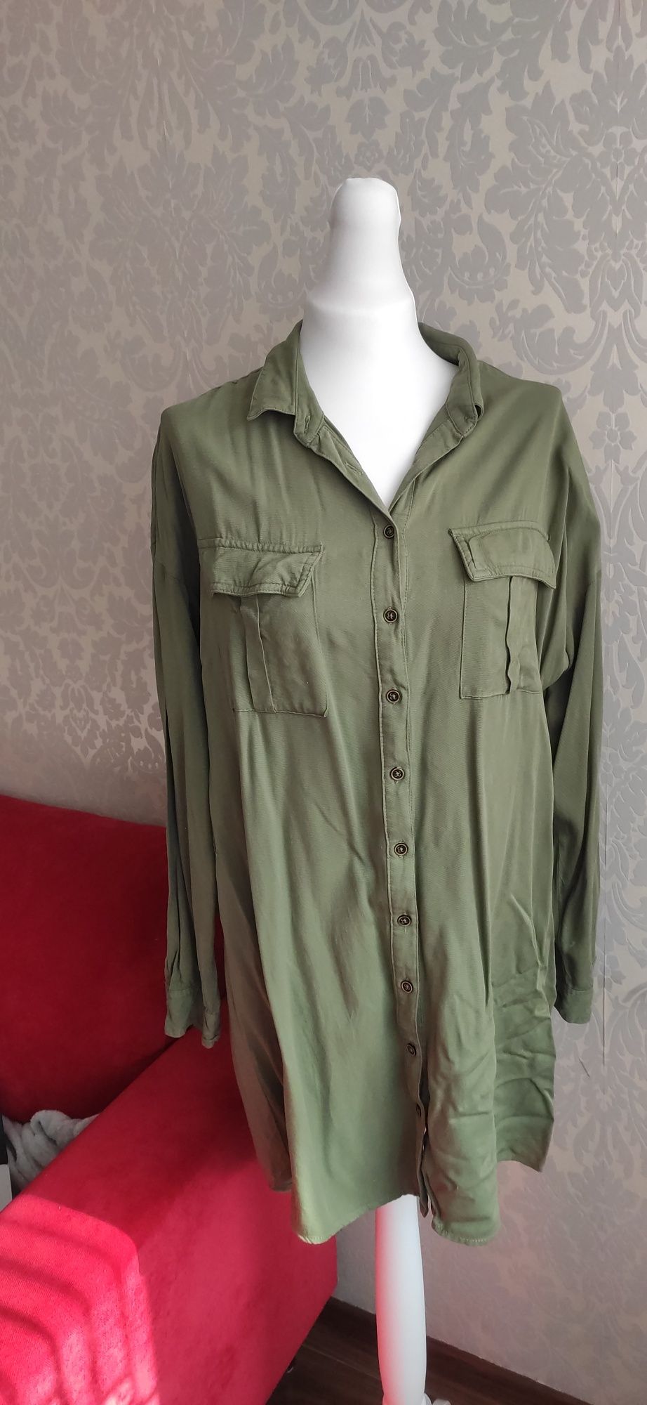 Sukienka khaki z paskiem