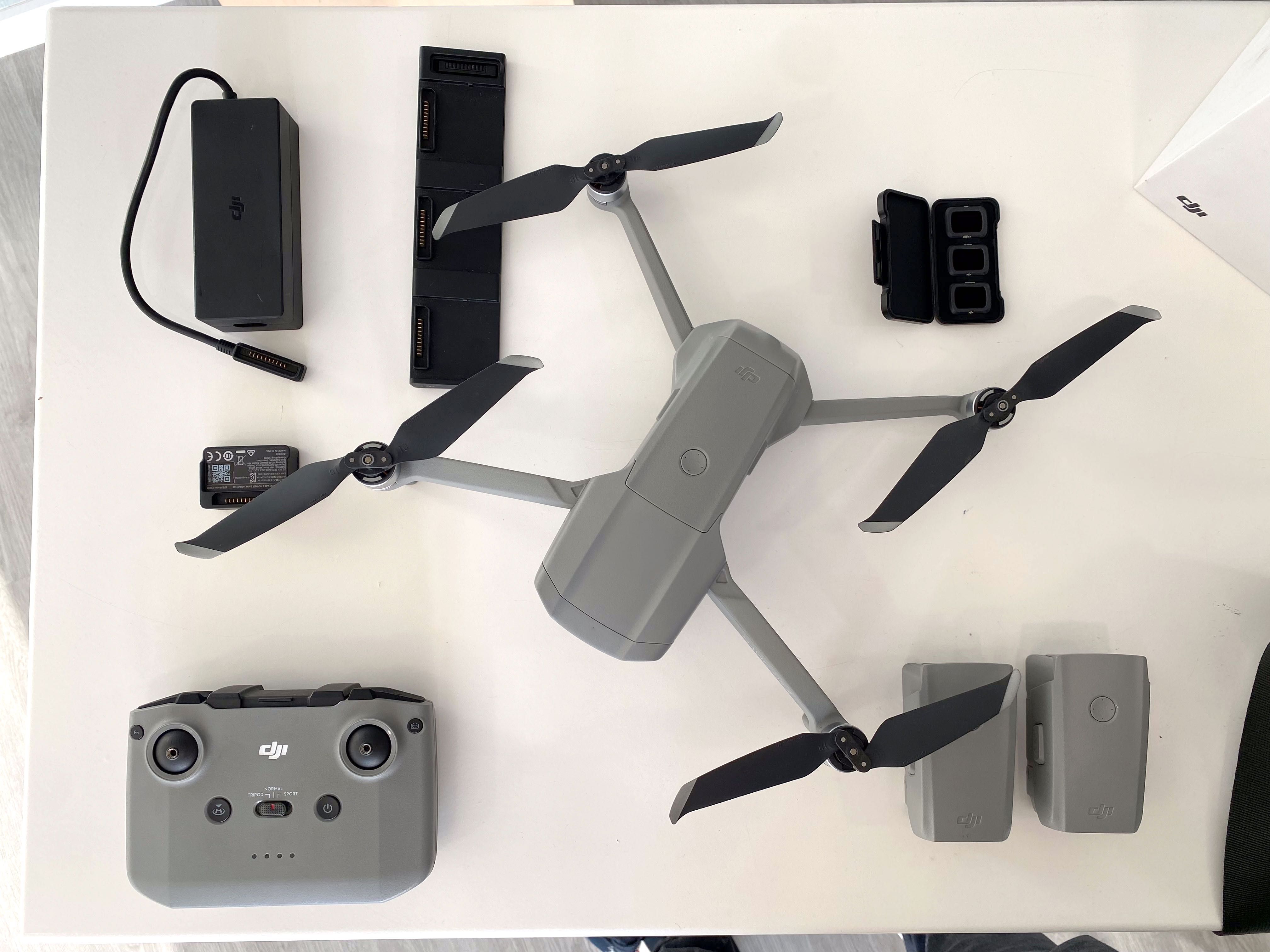 Drone DJI MAVIC AIR 2 - Fly more Combo