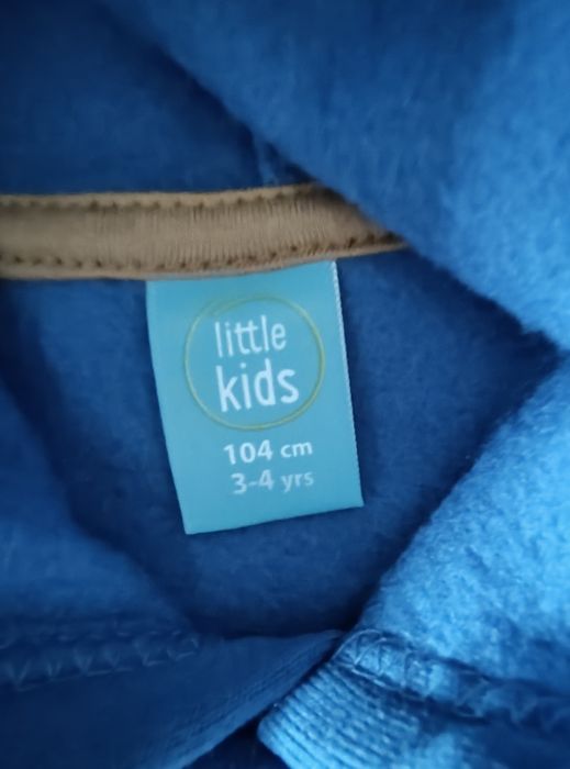 Bluza z kapturem dla chłopca 104