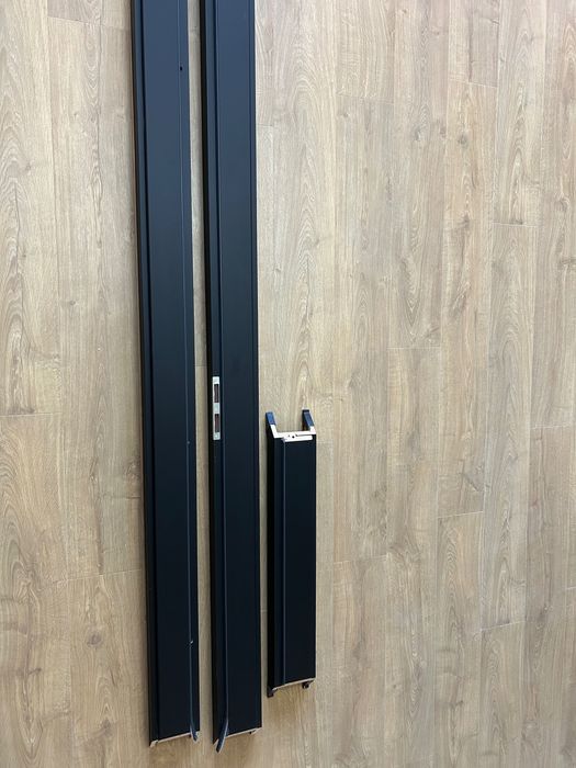 Ościeżnica z belką. Komplet