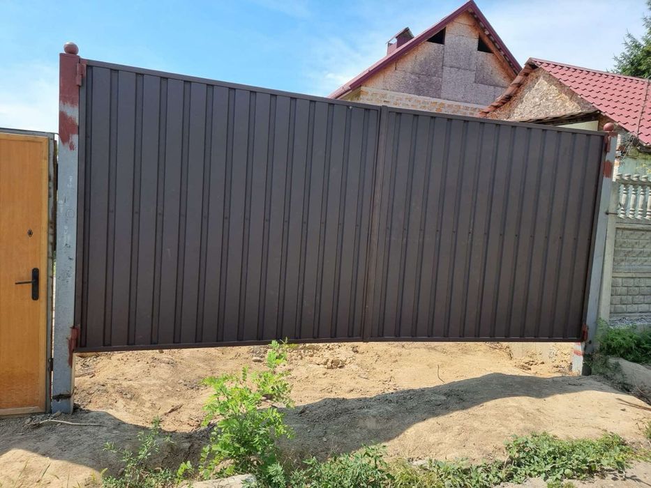 Продам участок в черте города  под застройку