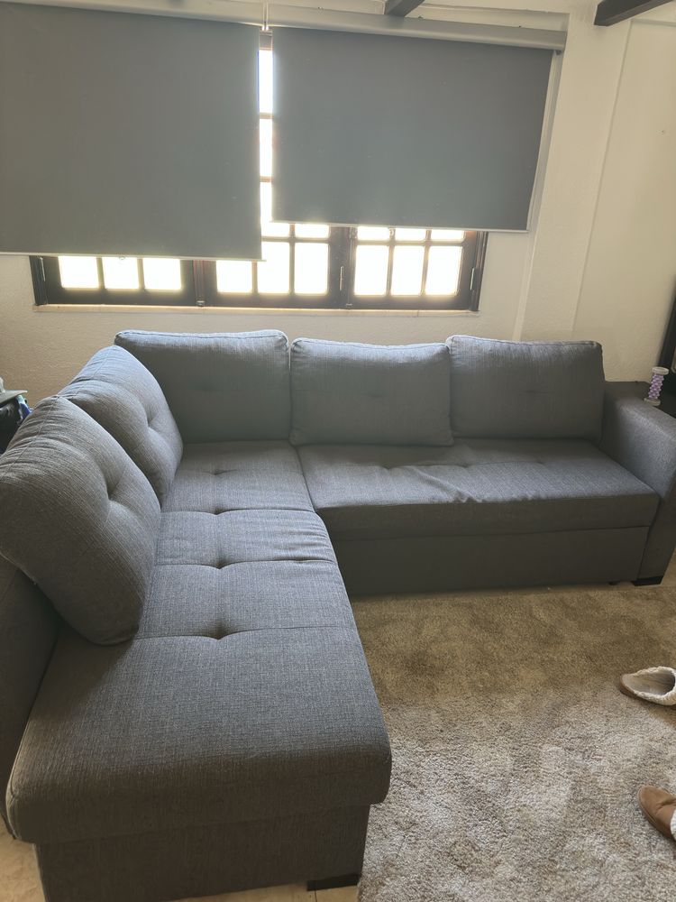 Sofá-cama em L - Bom estado