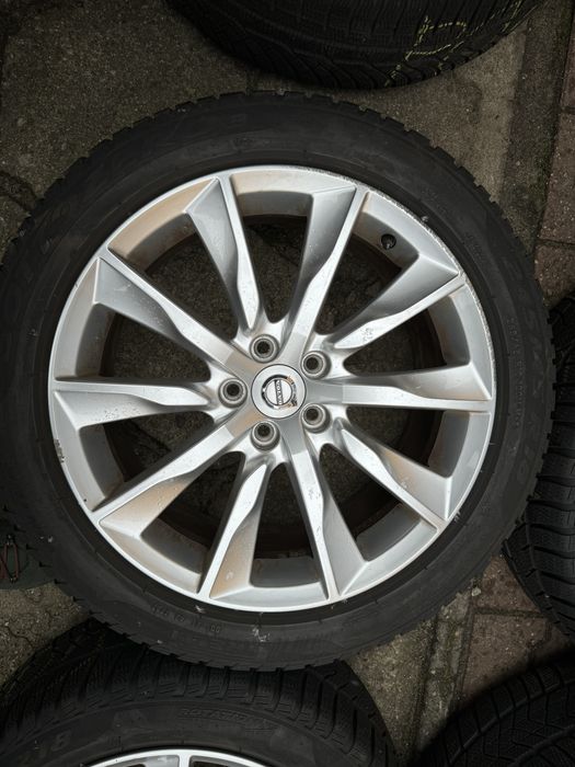 Koła zimowe 18 Volvo S90 V90 oryginał + ładne Pirelli