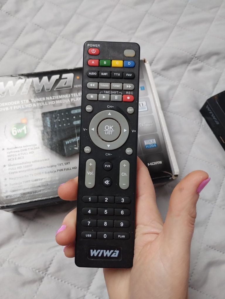 Dekoder toner naziemnej telewizji cyfrowej