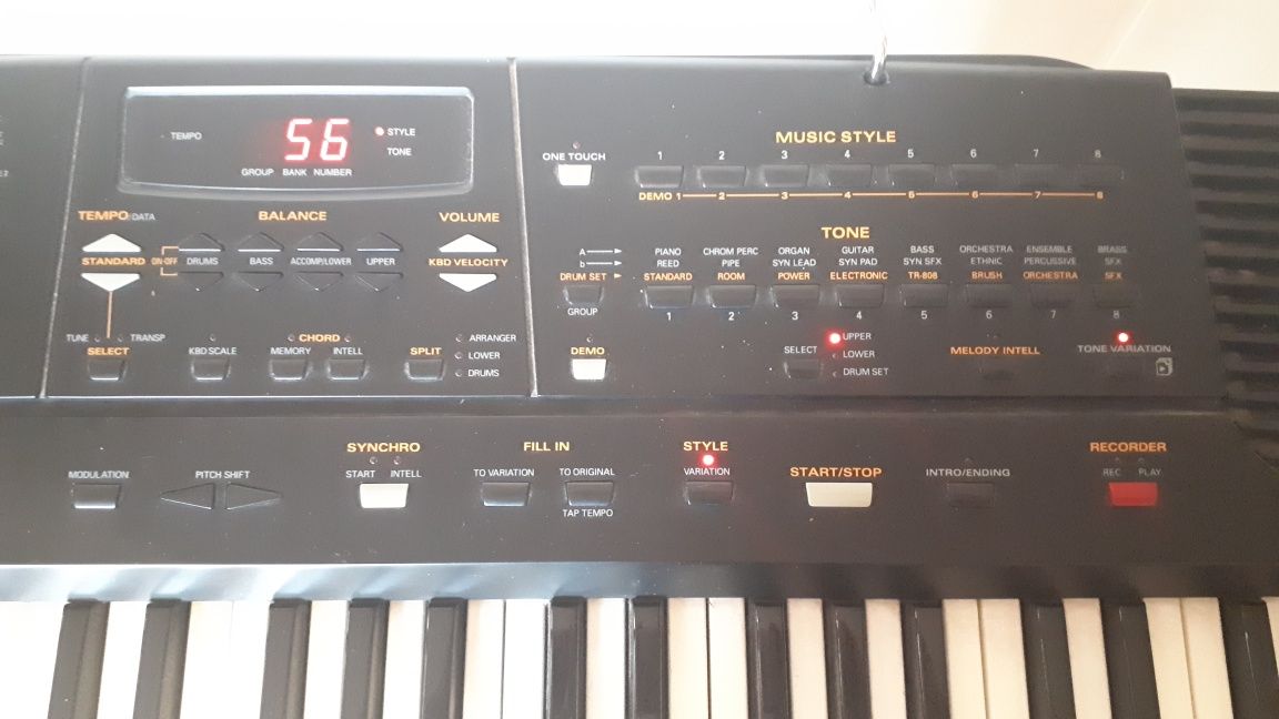 Roland E-14 intelligent keyboard