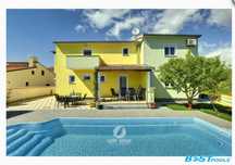 Poliestrowy basen ogrodowy marki Bestpools CASABLANCA 6.4x3.2x1.55m