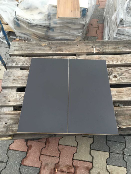 Glazura / płytka ścienna czarny poler (in-black negro) 29,5x59 SALONI