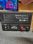 Zasilacz stabilizowany RM 13.8V