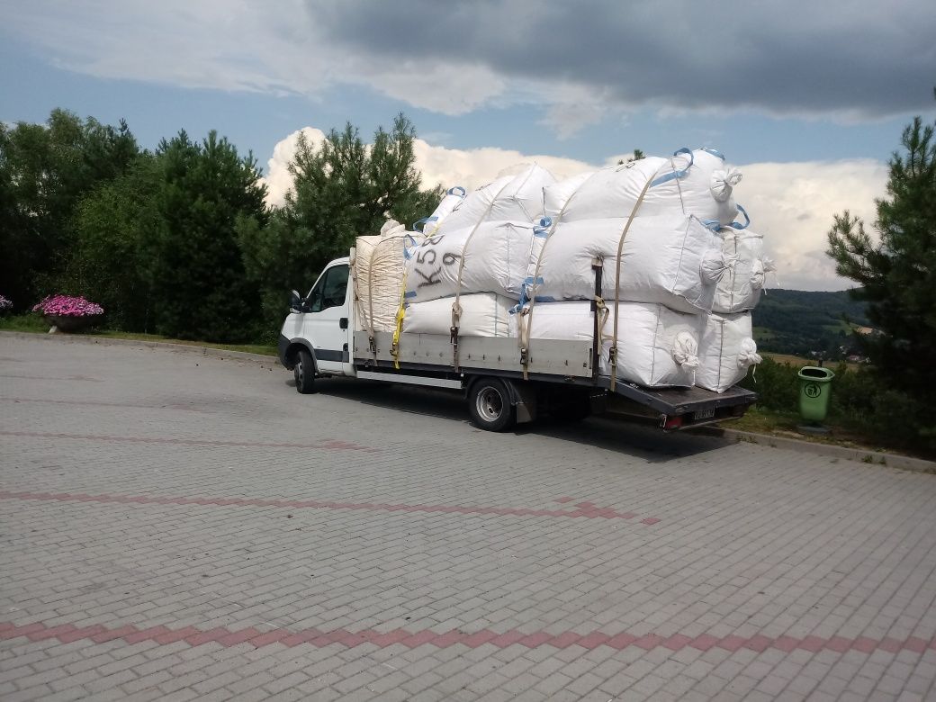 Granulat regranulat styropianowy