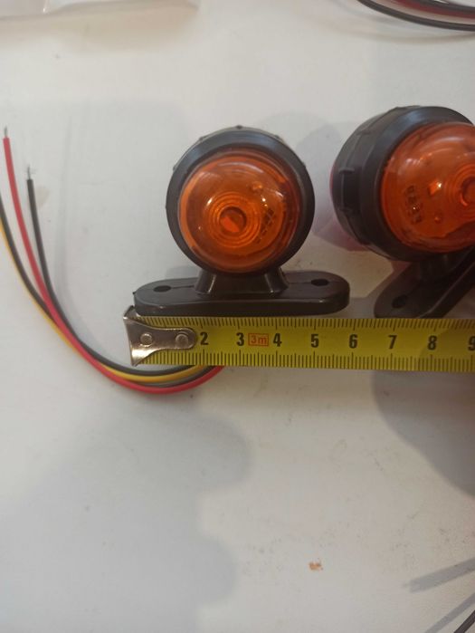 Для причепів вантажівок габаритні вогні габарити