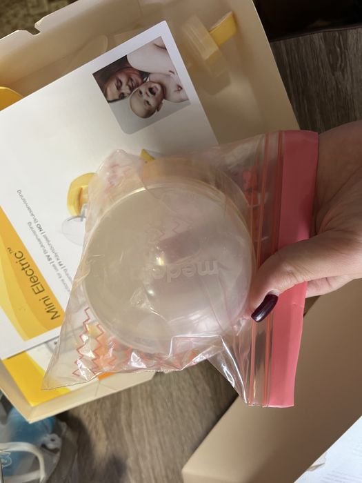 Молоковідсмоктувач Medela