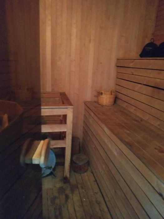 Власне озеро виноградники теплиця сад Бориспольскій р-н Вороньків