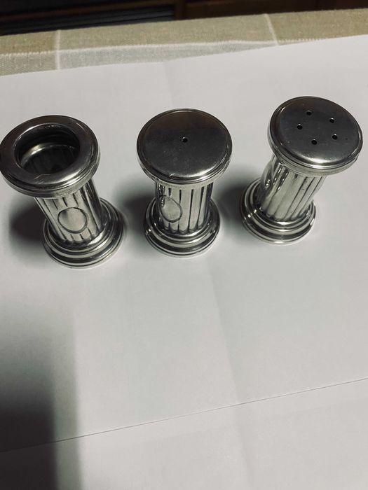 Conjunto em forma de coluna prata ,800 meados do século XX