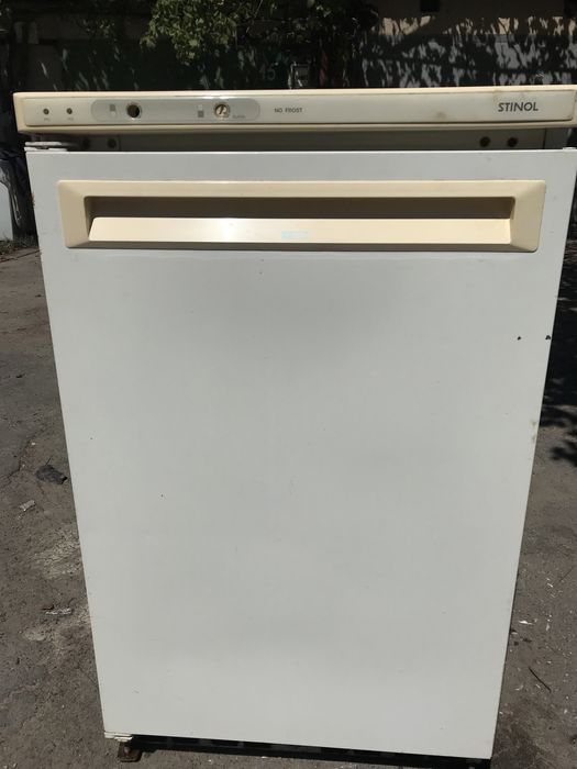 Продам морозильную камеру