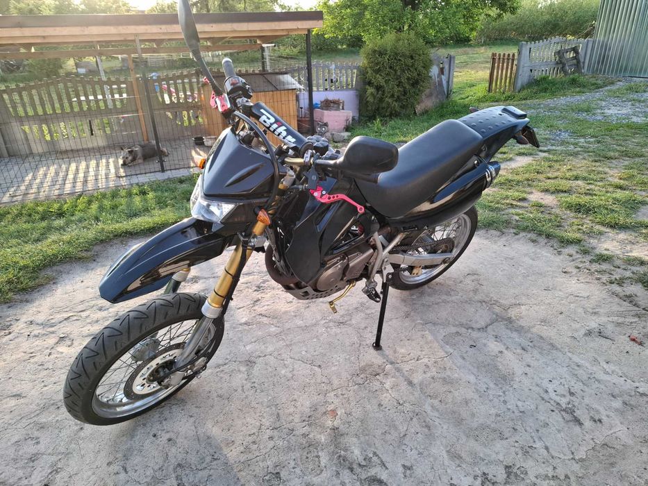 cross 125cm3 zarejestrowany opłacony sprawny. warto. rok opłaty.