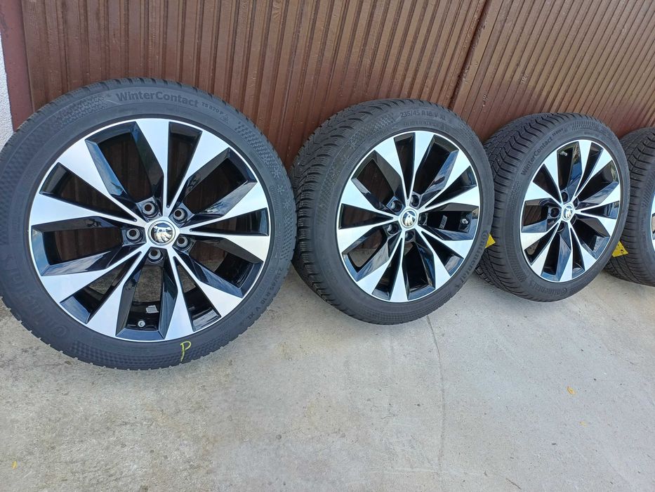 Koła zimowe Skoda 18 8J ET44 235/45R18 Continenta WinterContact TS870P
