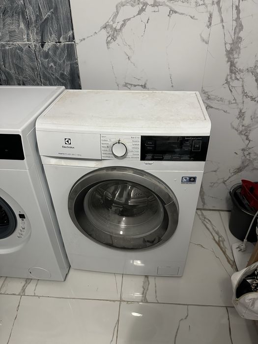 Pralka ELECTROLUX PerfectCare600