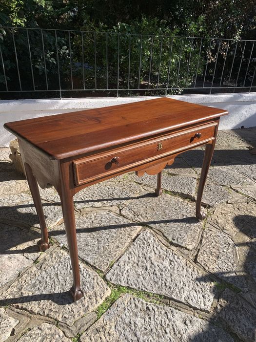 Mesa de encostar D. Joao V sec XVIII