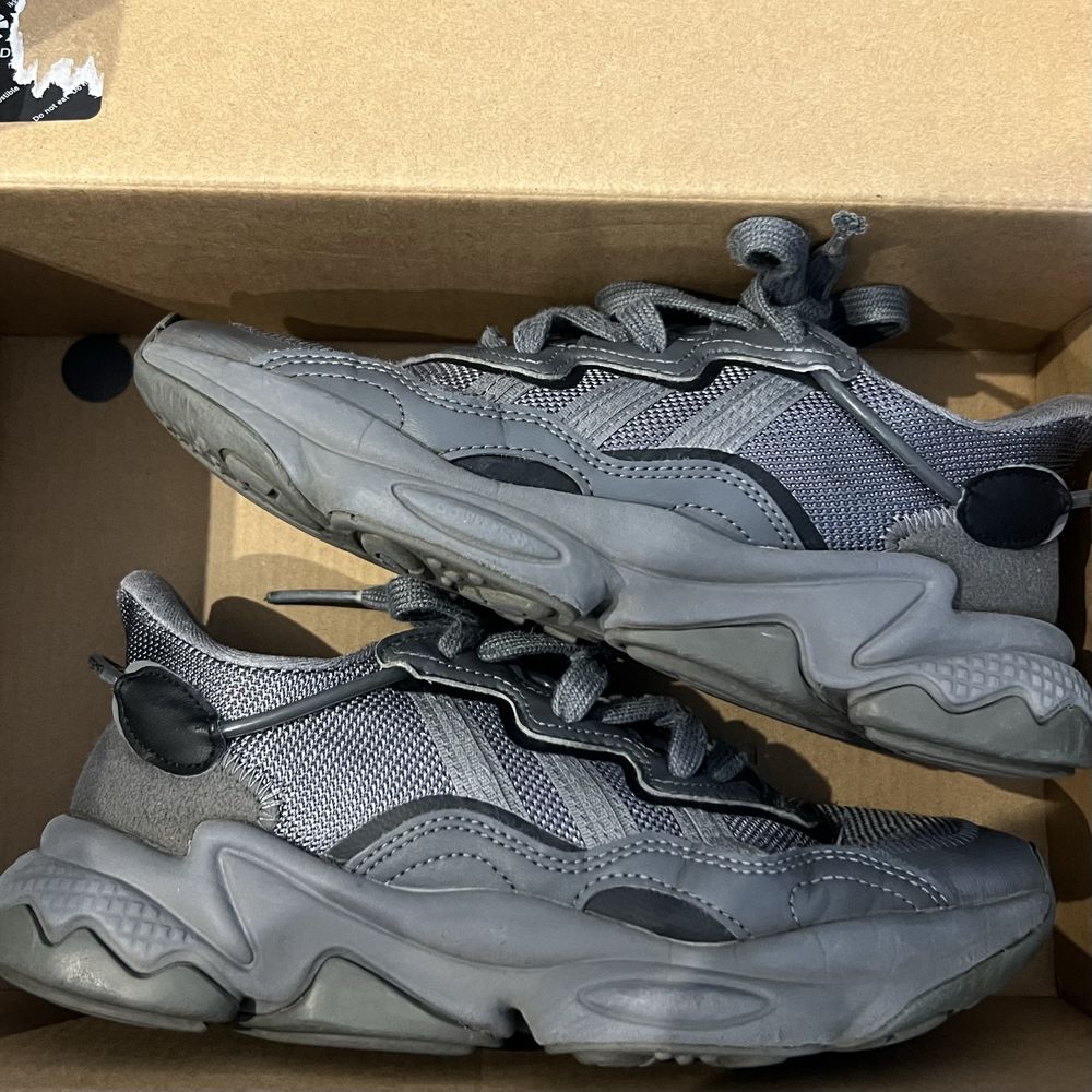 Buty Adidas Ozweego 36