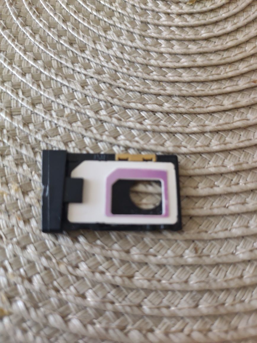 Tacka karty SIM do radia Peugot 407 r 3