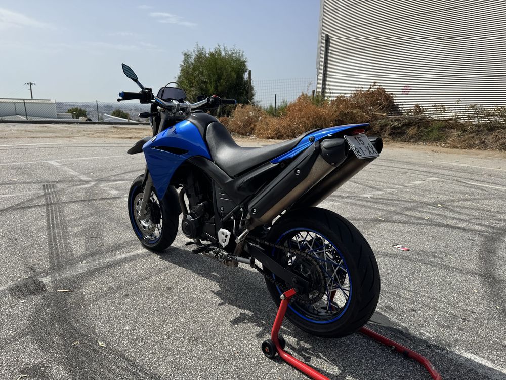 Yamaha XT 660x supermoto