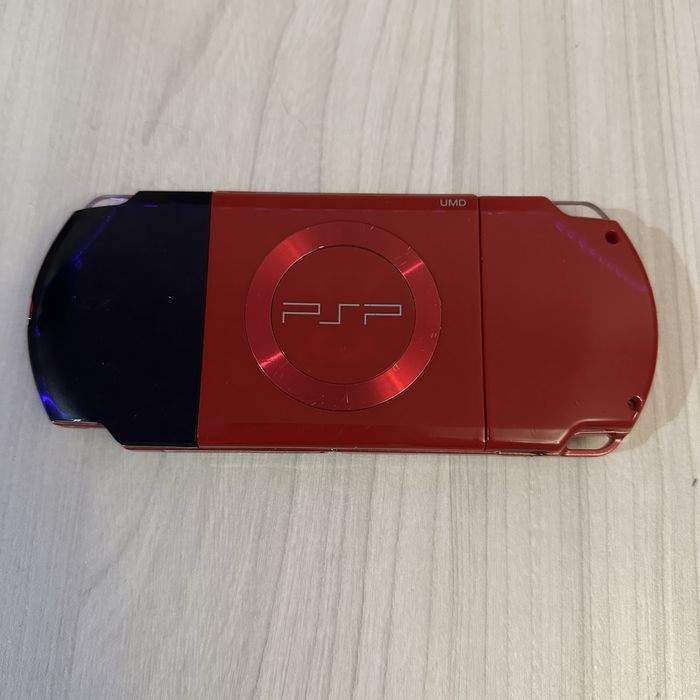 PSP 2000 Red Japan Limited
