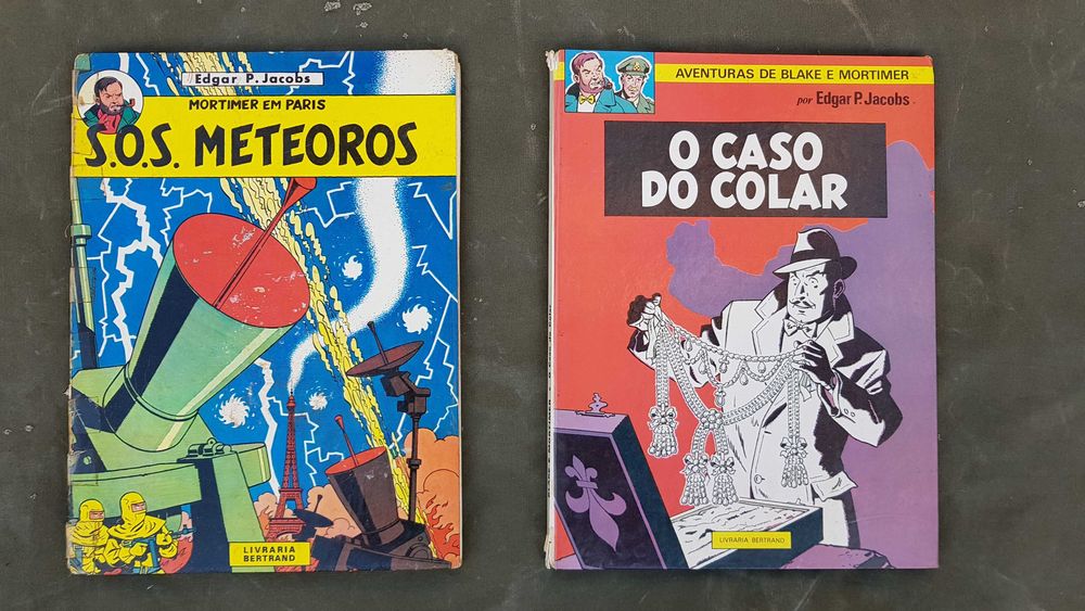 Livros usados de banda desenhada Black e Mortimer